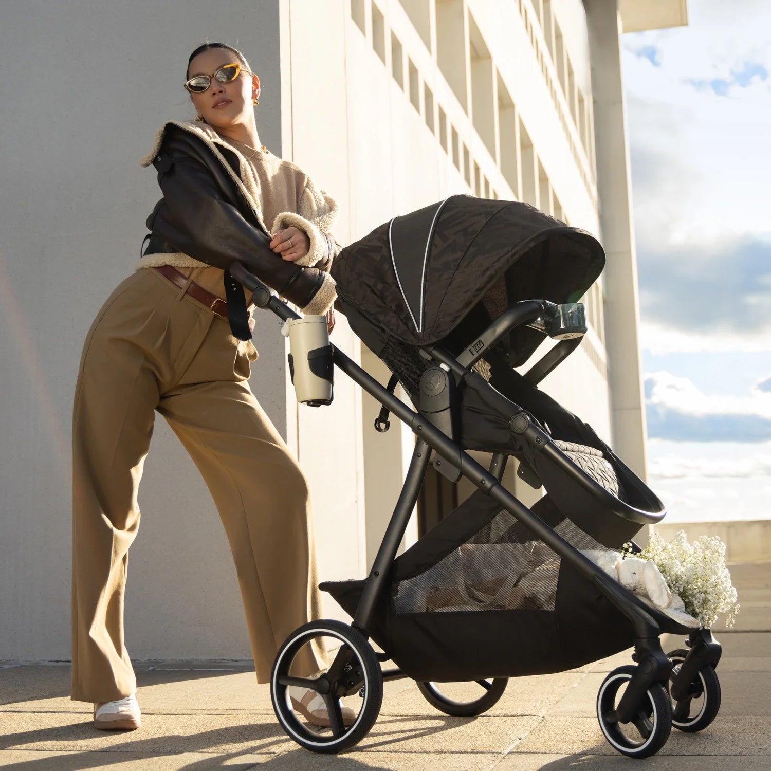 Shyft Intuiti+ Stroller (Dubhan Black)
