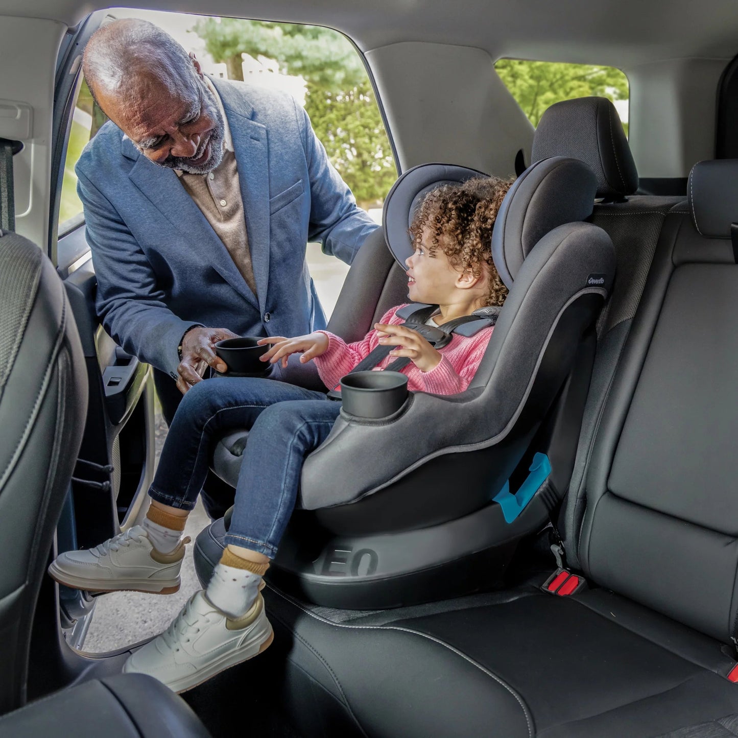 REO by Revolve360 Rotating 2-In-1 Convertible Car Seat, 360 Degrees, Infant to Toddler, Forward and Rear Facing, Compact Design, One-Time Install (Holden)