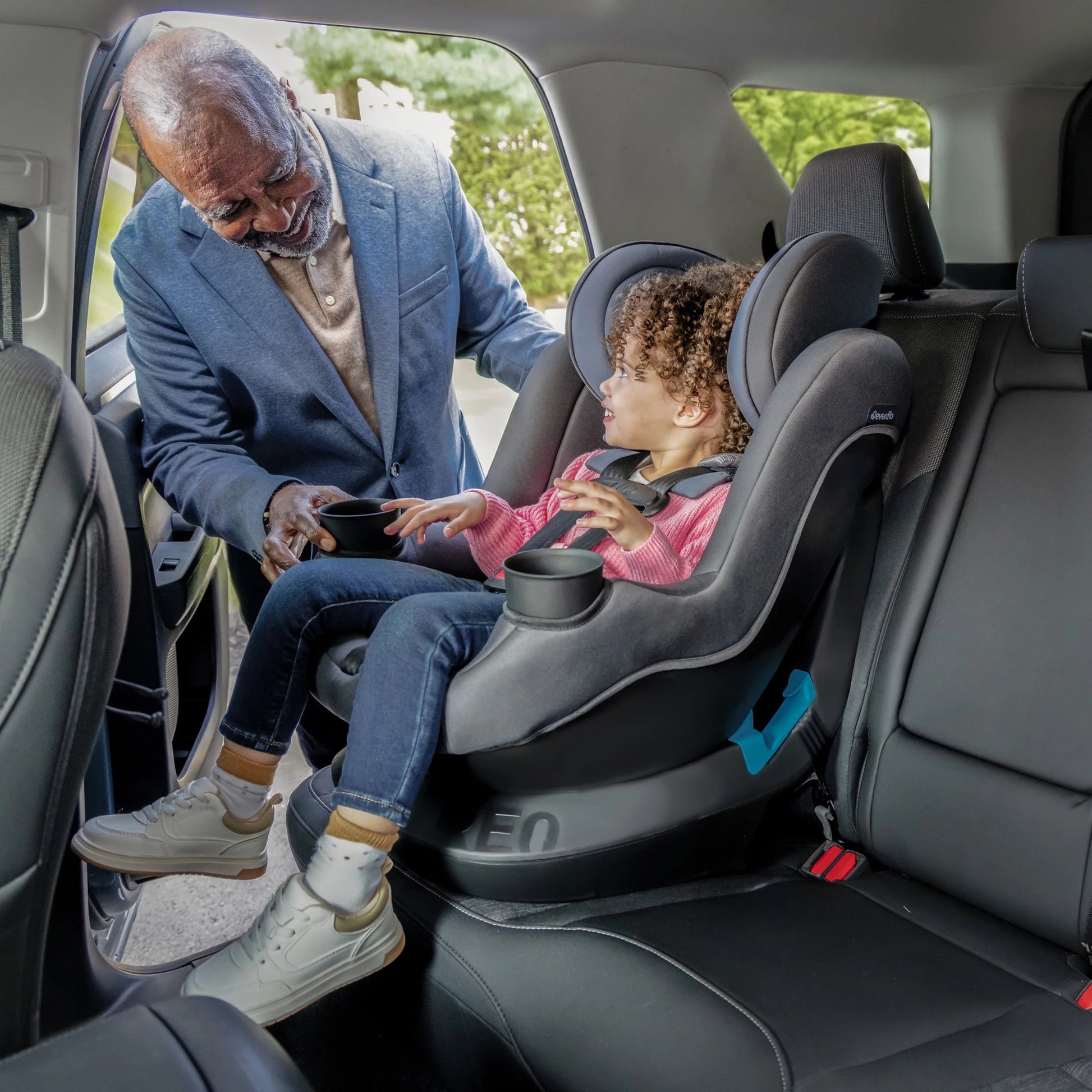 REO by Revolve360 Rotating 2-In-1 Convertible Car Seat, 360 Degrees, Infant to Toddler, Forward and Rear Facing, Compact Design, One-Time Install (Holden)